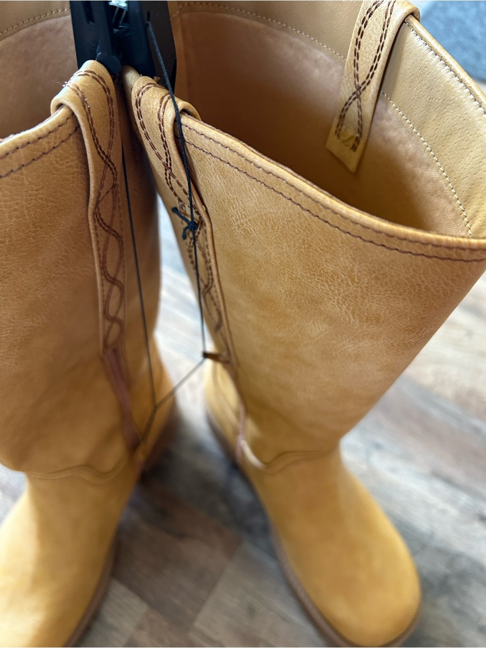 NWT No Boundaries Women's Tan Pull-On Western Mid-Calf Boots Sz 8W - Picture 6 of 6